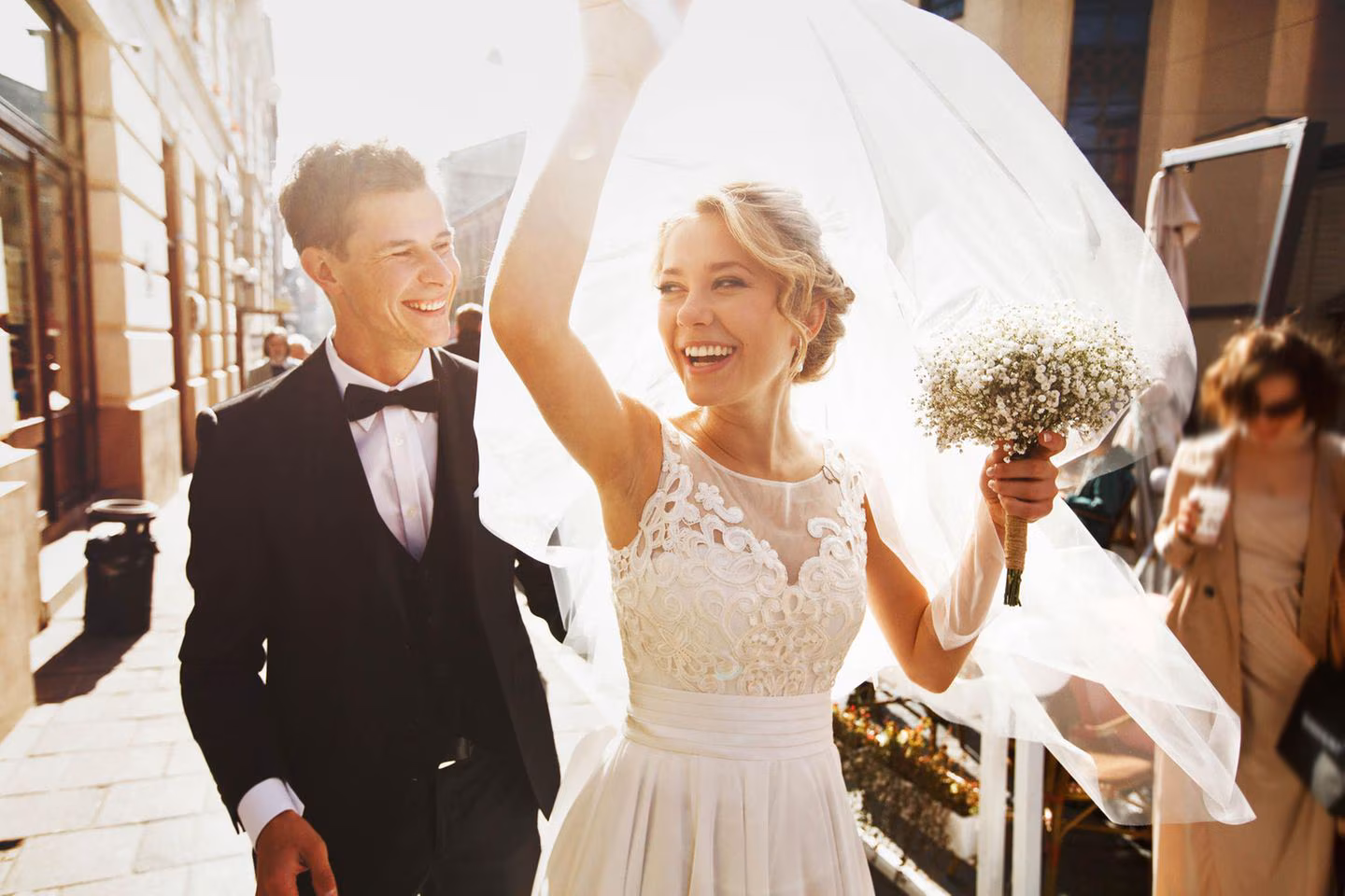 So fündig werden ebendiese die perfekte Hochzeitsmode für Damen im Zusammenhang  Ihren immensen Tag